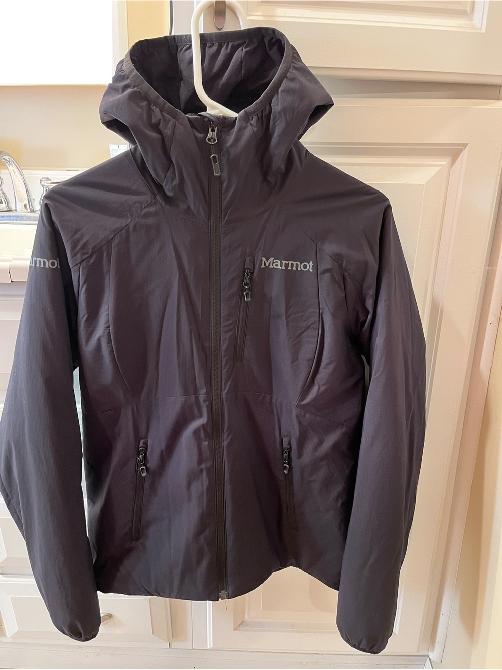 Marmot Woman’s Charcoal Hooded Jacket